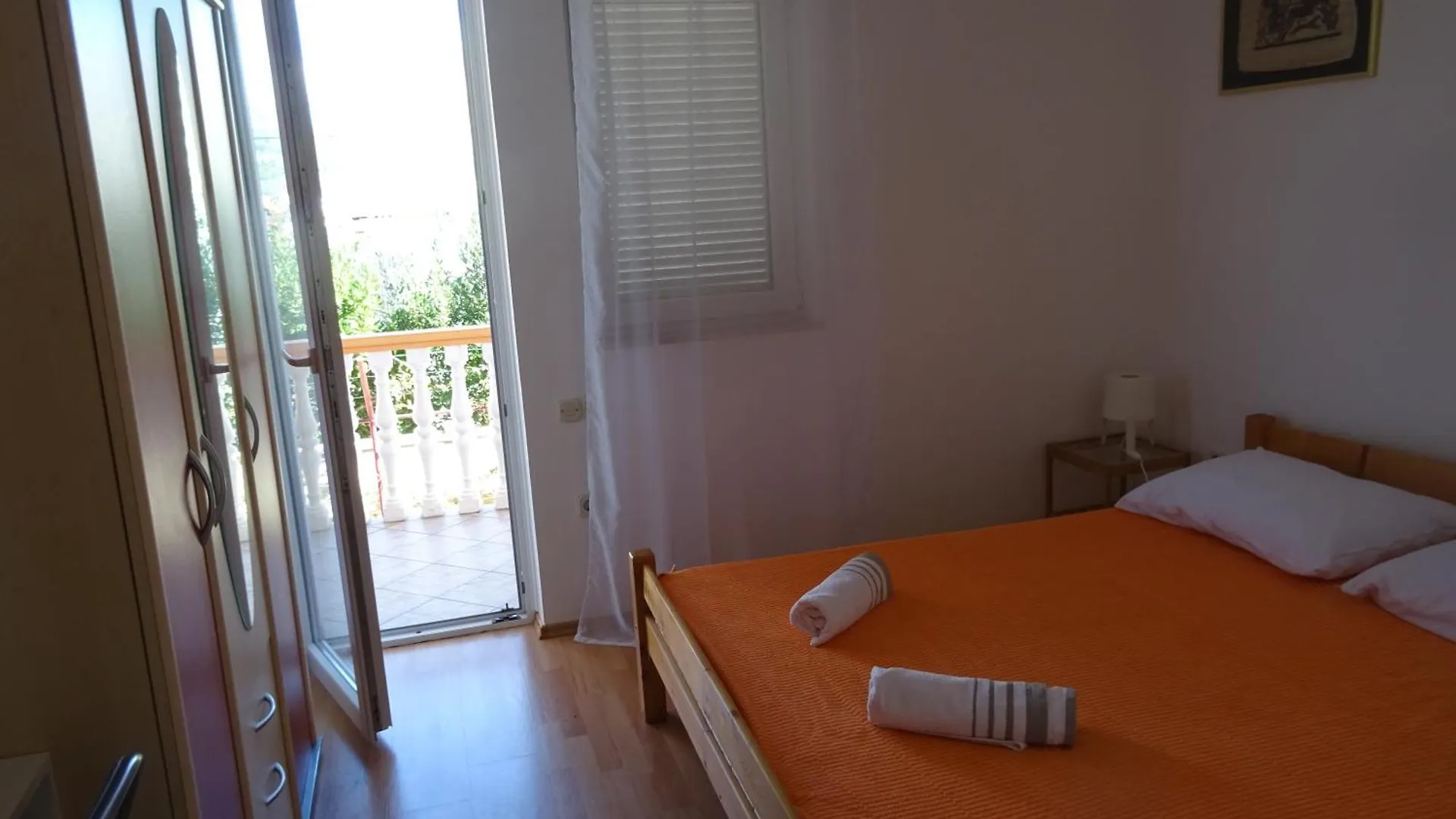 Apartment Guest House Laura Posedarje Croatia