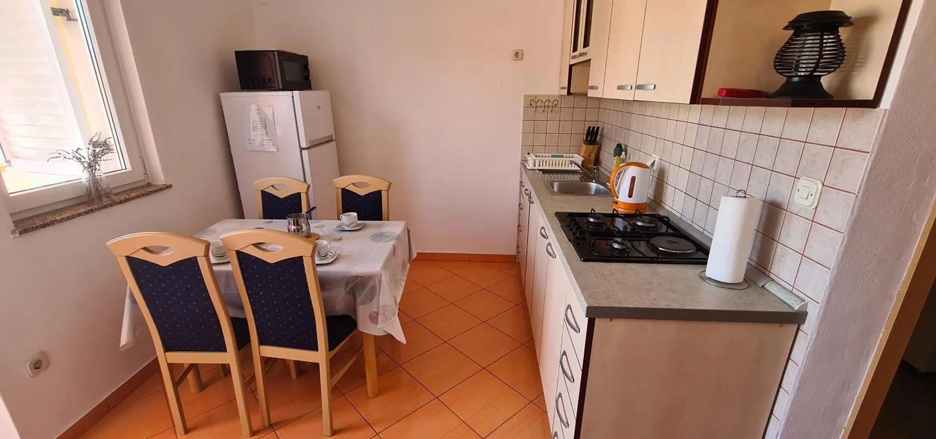 Guest House Laura Posedarje Croatia