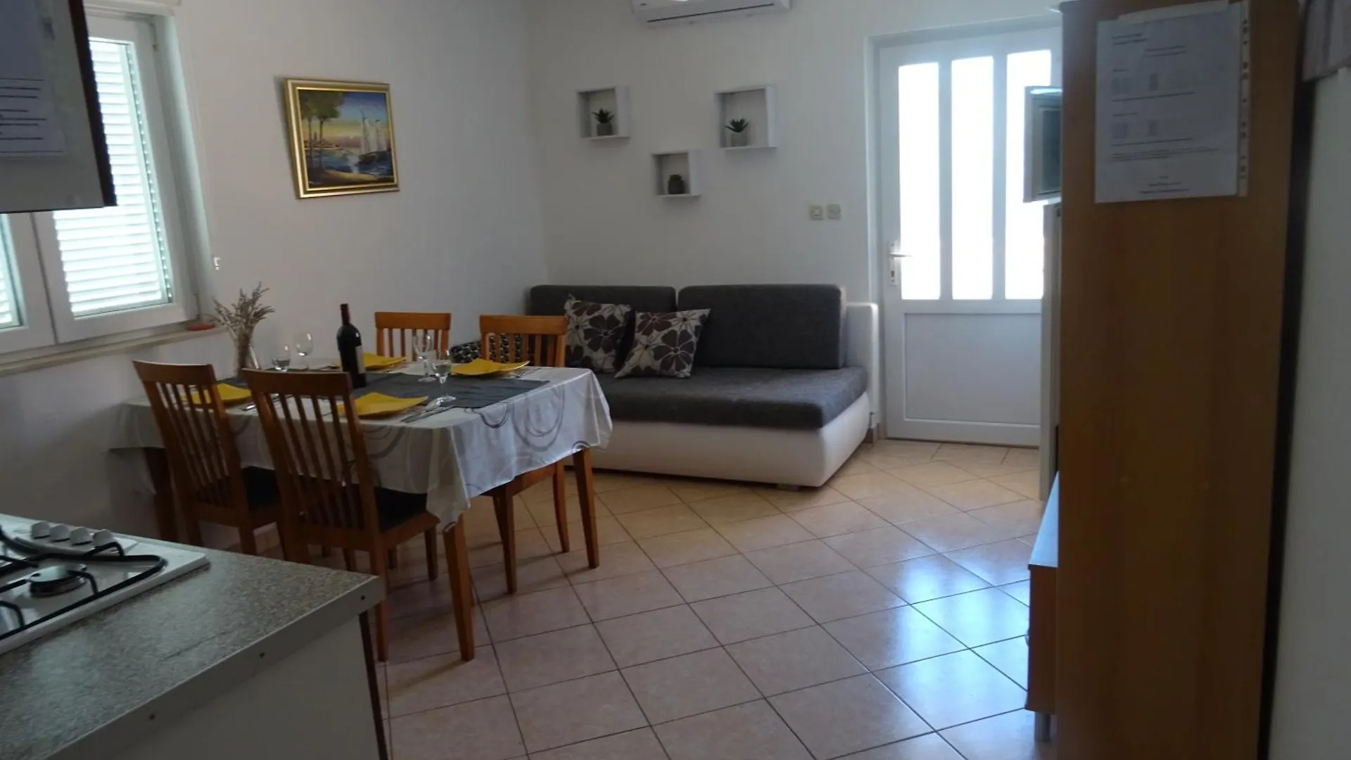 Guest House Laura Posedarje Apartment