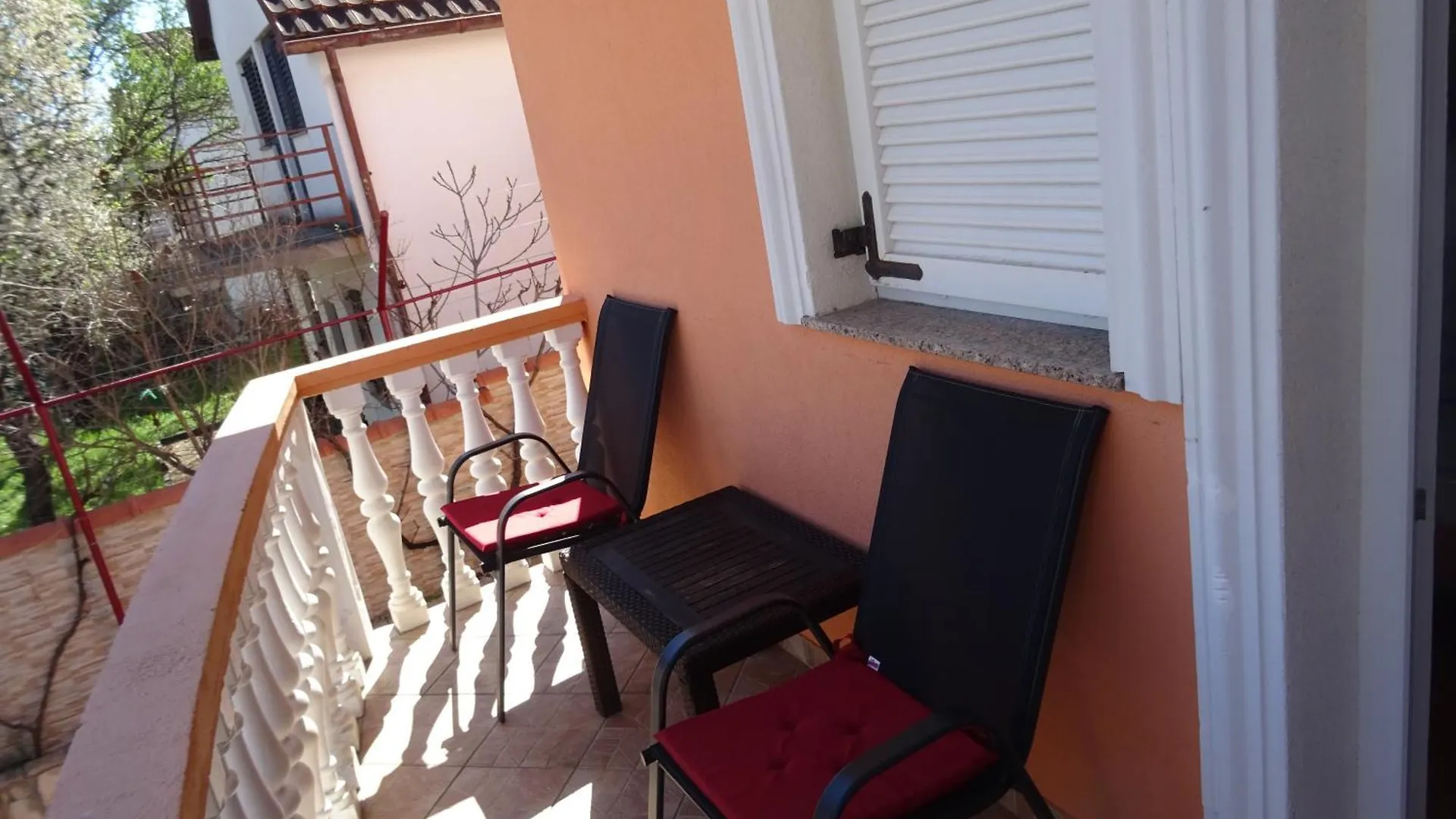 Guest House Laura Posedarje